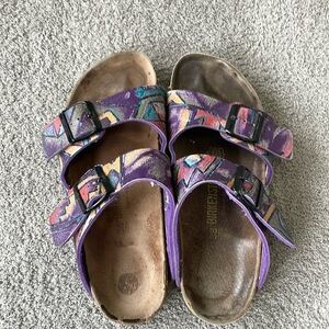 GC Birkenstock Arizona 2 Strap Leather Sandals - Size 38 (7.5)
